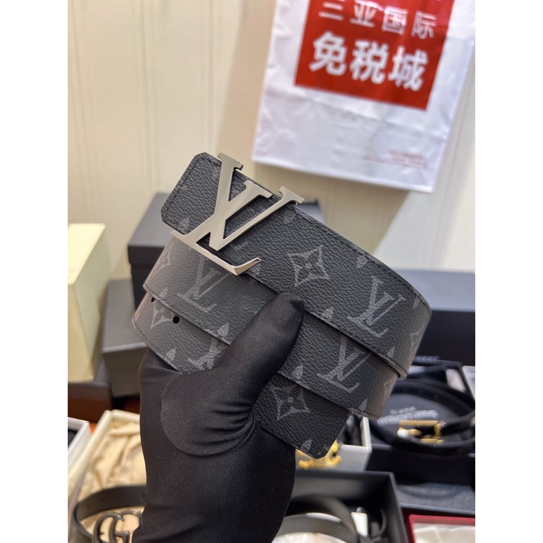 l0vis Vvtt0n belts
